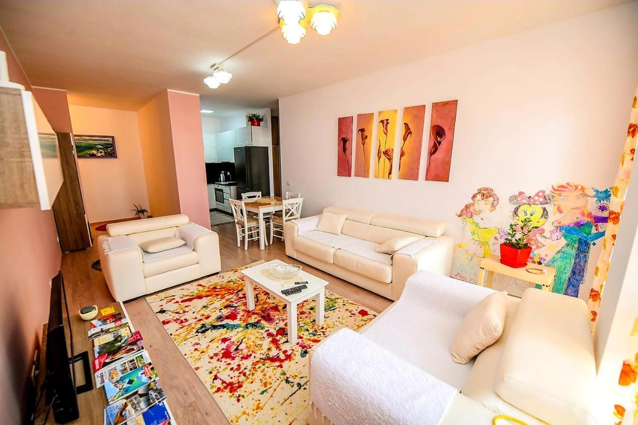 Happy Stories' Apartment In City Centre Shkoder Bagian luar foto